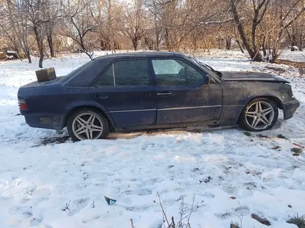 Mercedes-Benz E 280 1994 года за 1 000 000 тг. в Алматы – фото 4