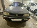 Volkswagen Golf 1991 года за 950 000 тг. в Караганда