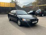 Toyota Camry 1998 годаfor3 550 000 тг. в Алматы – фото 2