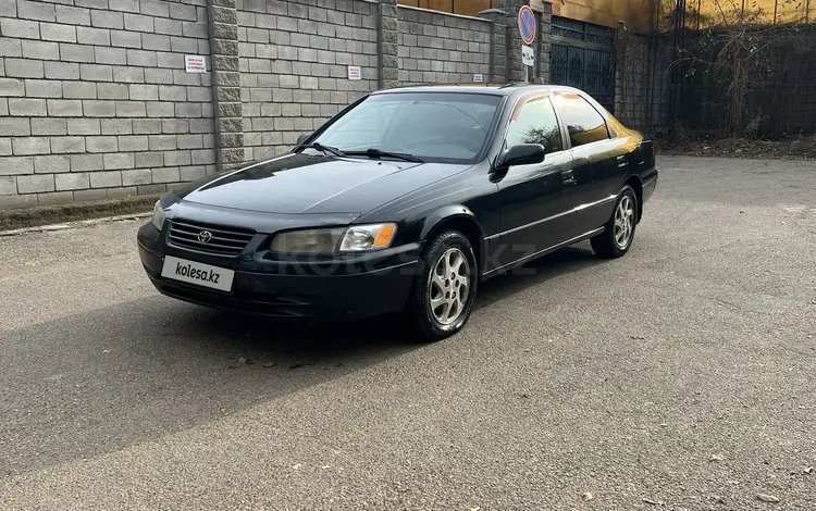 Toyota Camry 1998 годаүшін3 550 000 тг. в Алматы