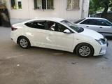 Hyundai Elantra 2019 года за 6 800 000 тг. в Шымкент – фото 5