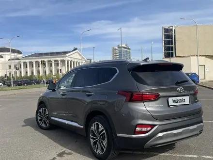 Hyundai Santa Fe 2020 года за 15 100 000 тг. в Астана – фото 18