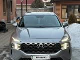 Hyundai Santa Fe 2021 годаfor12 500 000 тг. в Алматы