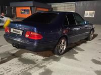 Mercedes-Benz E 230 1995 года за 2 550 000 тг. в Талдыкорган