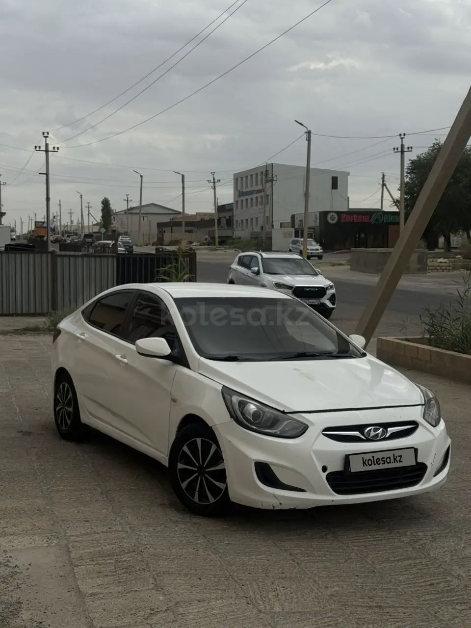 Hyundai Accent, 2012