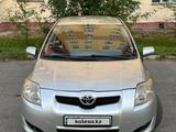 Toyota Auris 2007 года за 3 800 000 тг. в Караганда – фото 3