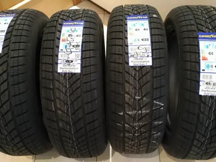 Зимние новые шины Goodyear UltraGrip Performance SUV G1 за 280 000 тг. в Алматы