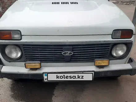 ВАЗ (Lada) Lada 2121 2014 года за 2 200 000 тг. в Алматы – фото 17