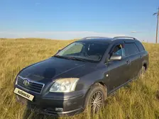 Toyota Avensis, 2005