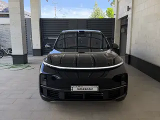 Li L9