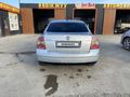 Volkswagen Passat 2005 года за 2 500 000 тг. в Атырау – фото 4