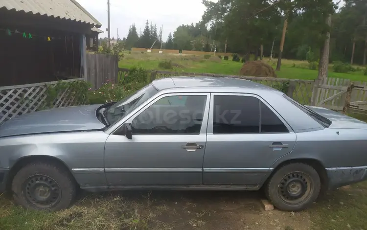 Mercedes-Benz E 200 1989 года за 750 000 тг. в Макинск