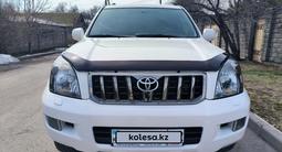 Toyota Land Cruiser Prado 2007 года за 17 400 000 тг. в Алматы – фото 2