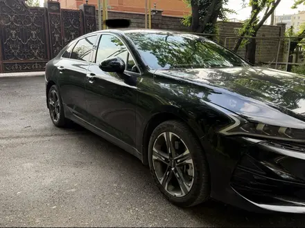 Kia K5 2024 года за 16 000 000 тг. в Алматы – фото 2