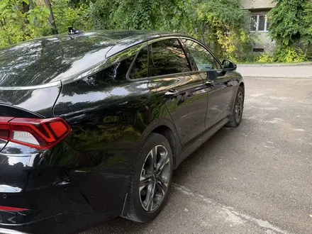 Kia K5 2024 года за 16 000 000 тг. в Алматы – фото 4