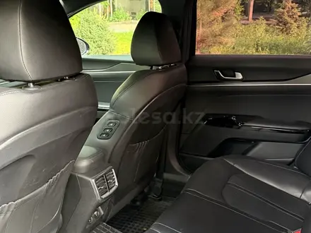 Kia K5 2024 года за 16 000 000 тг. в Алматы – фото 7