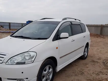 Toyota Ipsum 2002 года за 3 500 000 тг. в Атырау