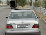 Mercedes-Benz E 280 1994 годаүшін2 600 000 тг. в Шымкент – фото 3