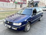 Volkswagen Passat 1994 годаfor1 650 000 тг. в Шымкент