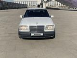 Mercedes-Benz E 220 1993 годаүшін1 999 999 тг. в Астана