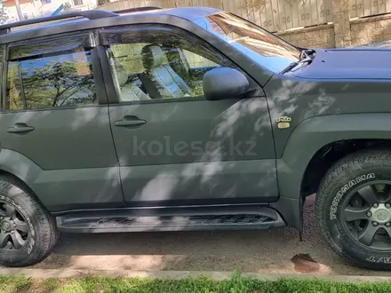 Toyota Land Cruiser Prado 2003 года за 9 000 000 тг. в Алматы – фото 2