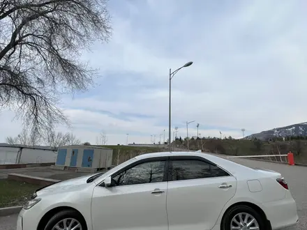 Toyota Camry 2017 года за 12 500 000 тг. в Алматы – фото 15