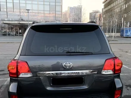 Toyota Land Cruiser 2015 года за 23 000 000 тг. в Алматы – фото 2