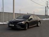 Toyota Camry 2018 года за 12 000 000 тг. в Алматы