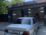 Mercedes-Benz E 300 1993 годаfor1 600 000 тг. в Тараз – фото 4