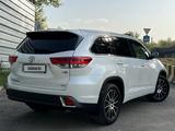 Toyota Highlander 2019 года за 24 900 000 тг. в Алматы – фото 4