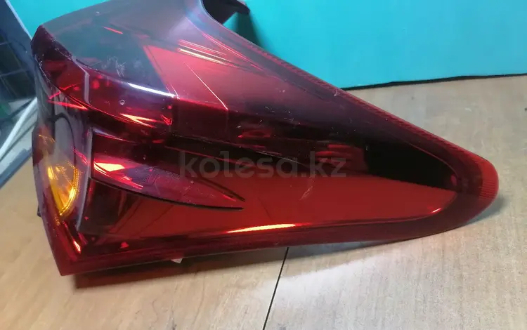 Задние фонари Аурис за 45 000 тг. в Астана