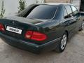 Mercedes-Benz E 230 1998 года за 2 150 000 тг. в Актау – фото 3