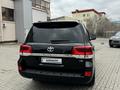 Toyota Land Cruiser 2018 годаүшін26 800 000 тг. в Актобе – фото 6