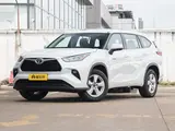 Toyota Highlander Prestige 2025 года за 22 500 000 тг. в Семей