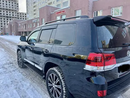 Toyota Land Cruiser 2018 года за 32 000 000 тг. в Астана – фото 14