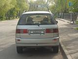 Toyota Ipsum 1997 года за 3 550 000 тг. в Алматы