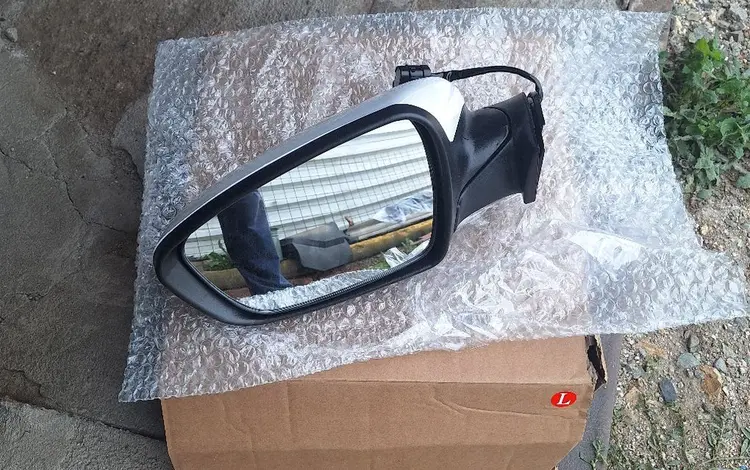 Зеркало левое за 16 000 тг. в Кокшетау