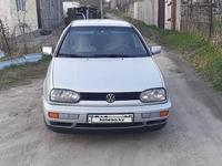Volkswagen Golf 1997 годаүшін2 150 000 тг. в Алматы