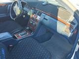 Mercedes-Benz E 280 1996 годаfor3 200 000 тг. в Байконыр
