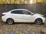 Kia Rio 2018 годаүшін3 800 000 тг. в Караганда – фото 2