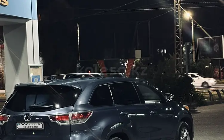 Toyota Highlander 2016 года за 16 000 000 тг. в Астана