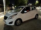 Chevrolet Spark 2017 года за 4 200 000 тг. в Шымкент – фото 2