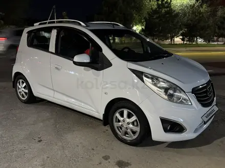 Chevrolet Spark 2017 года за 4 200 000 тг. в Шымкент