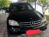 Mercedes-Benz ML 350 2008 года за 6 500 000 тг. в Шымкент – фото 2