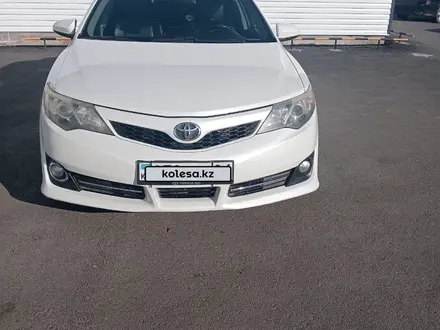 Toyota Camry 2013 года за 8 500 000 тг. в Актобе – фото 6