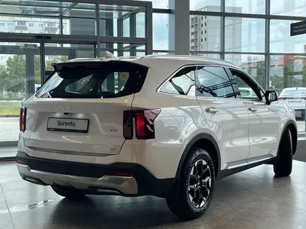 Kia Sorento Comfort 2026 года за 18 990 000 тг. в Костанай – фото 3