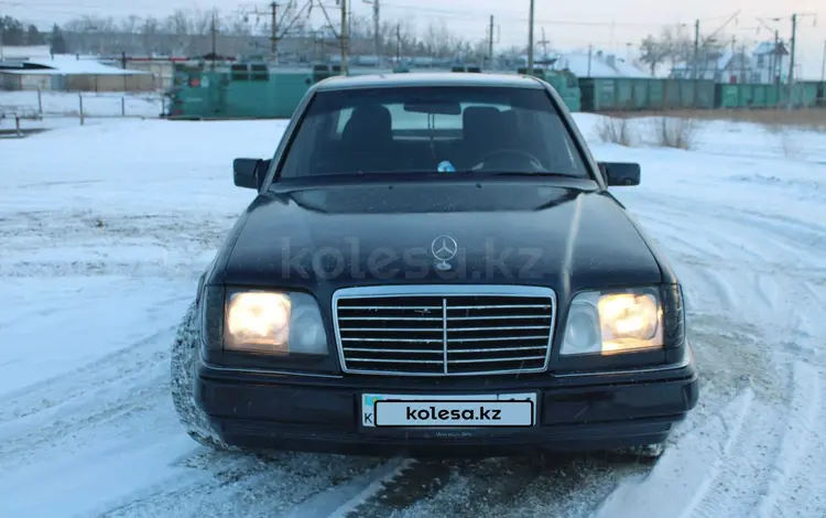 Mercedes-Benz E 200 1994 годаfor1 800 000 тг. в Павлодар