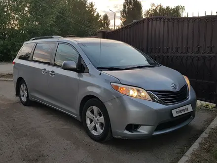 Toyota Sienna 2014 года за 11 000 000 тг. в Актобе – фото 6