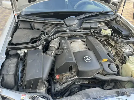 Mercedes-Benz E 240 1999 года за 4 750 000 тг. в Туркестан – фото 7