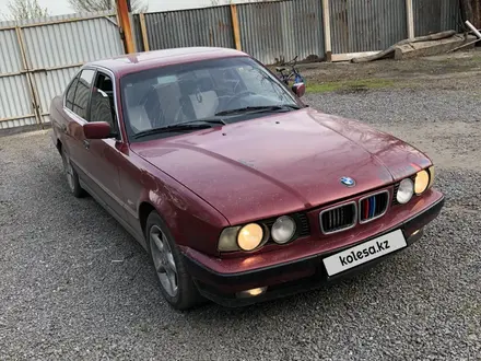 BMW 525 1990 года за 1 500 000 тг. в Караганда – фото 3